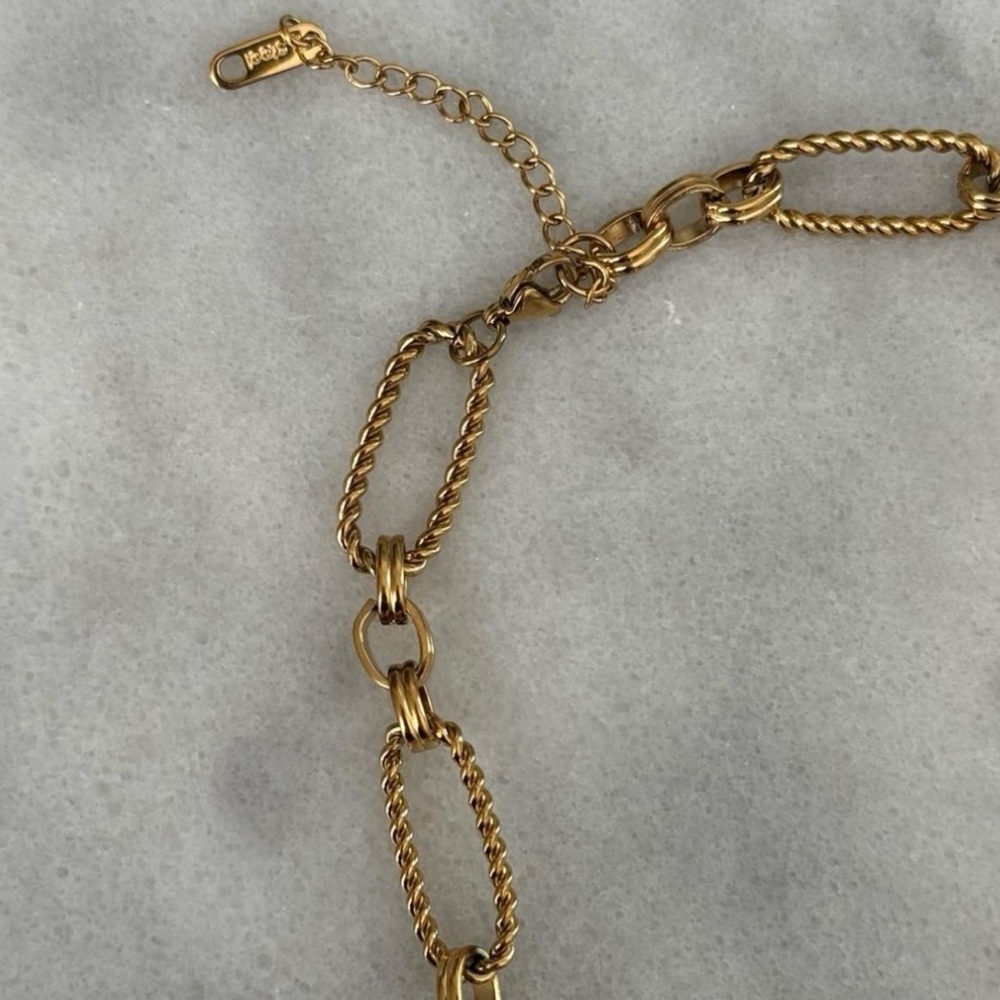 Gold Chain Pink Blue White Pendant Pearl Charm Necklace 

Brand New - Picture 6 of 6